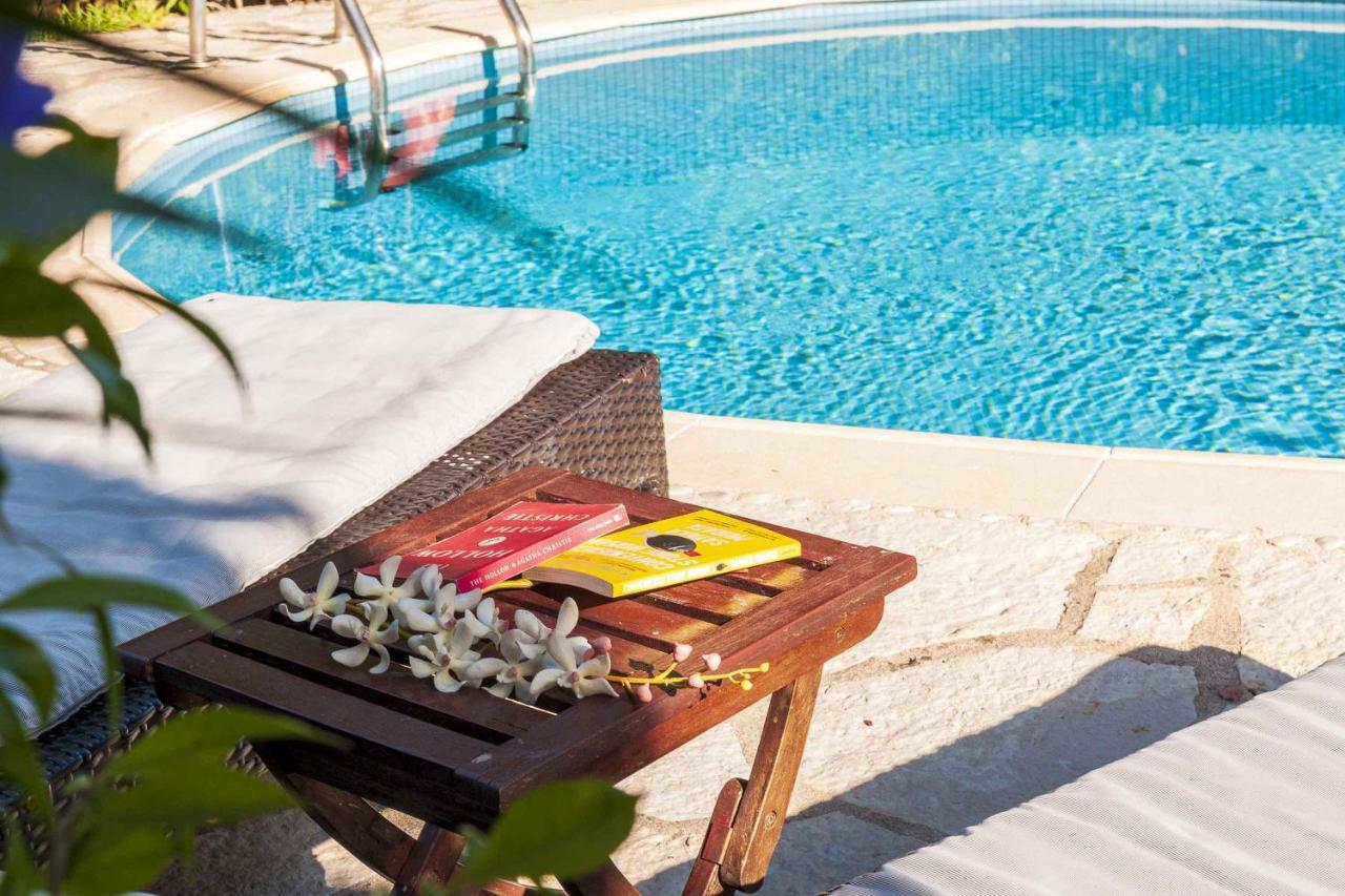 Mounty Island Villas Avra-Calma Lazaráta エクステリア 写真